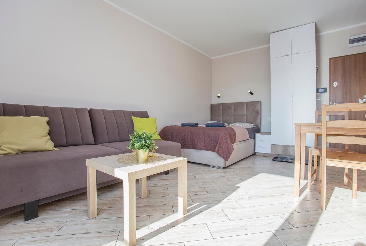 Urban Jungle - Sara Apartment Bialystok Bagian luar foto